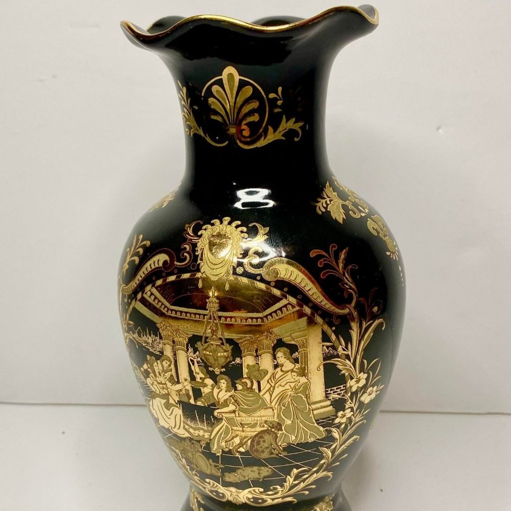 Rare Vintage Satsuma Japanese Vase- Black with Gold Art- Decorative Antique